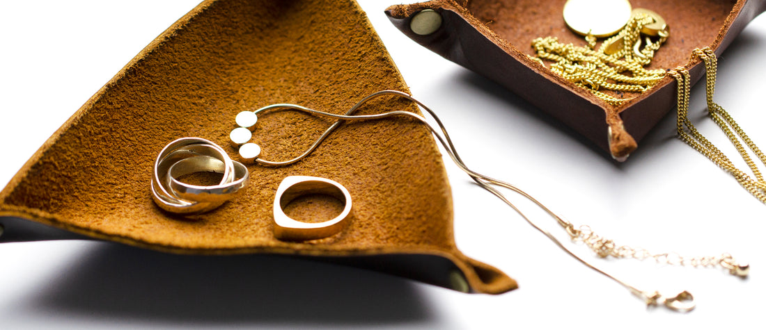 How to Make a Leather Jewelry Dish