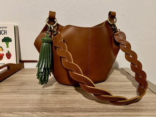Cute strap, I like the width - customer review photo