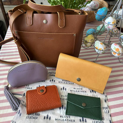 Beautiful wallet! - customer review photo