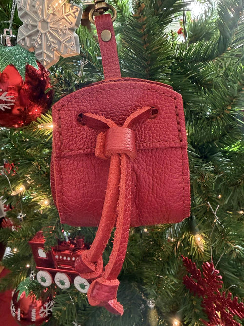 It’s a Reba Red Holiday gem! - customer review photo
