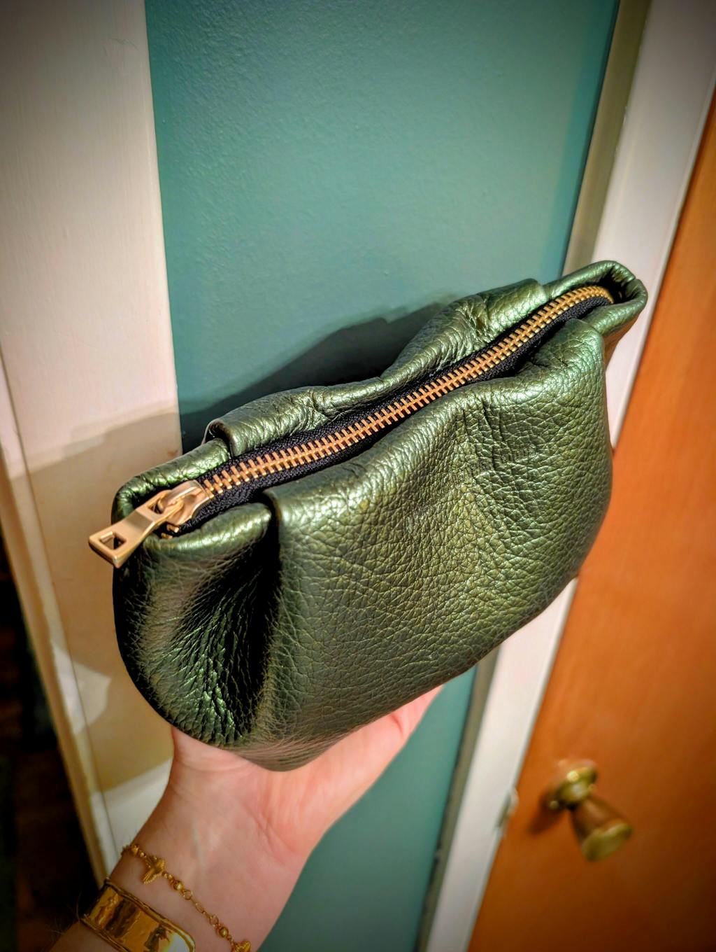 Trevi Zipper Pouch | Portland Leather Goods