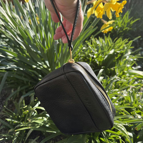 Great size with wristlet - customer review photo