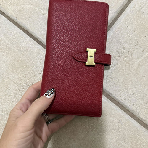 Beautiful color and wallet - customer review photo