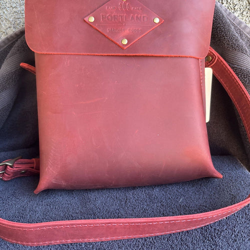 Hawkeye Satchel-Phoenix - customer review photo