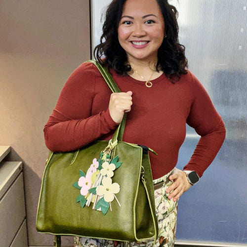 An AH-MAZ-ING work bag! - customer review photo