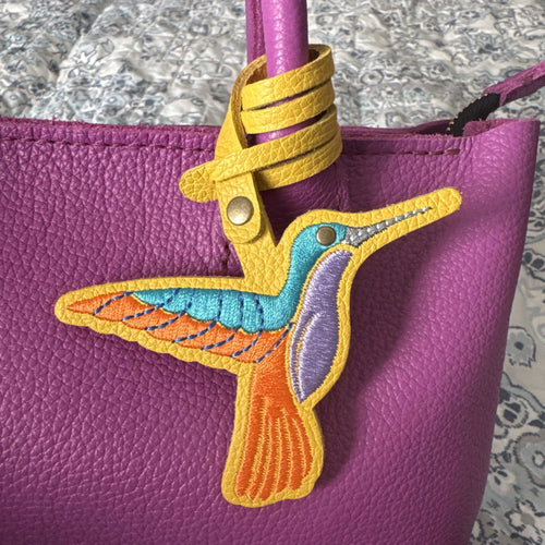 Cute little hummingbird! - customer review photo