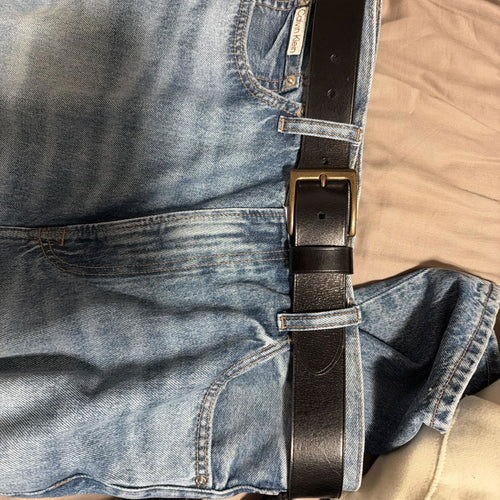 My husband really likes this belt! The finish on the buckle is especially nice - customer review photo