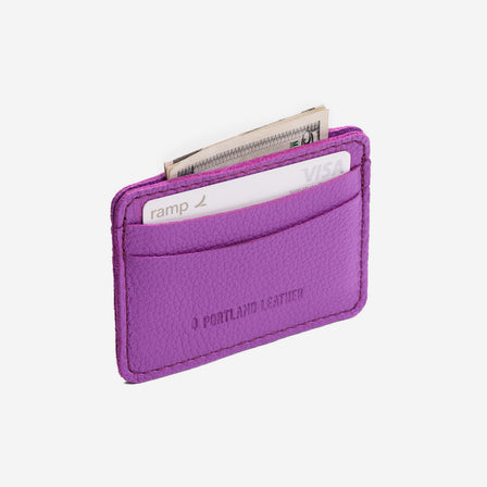 Cattleya | Minimalist leather wallet with card slots and PLG logo