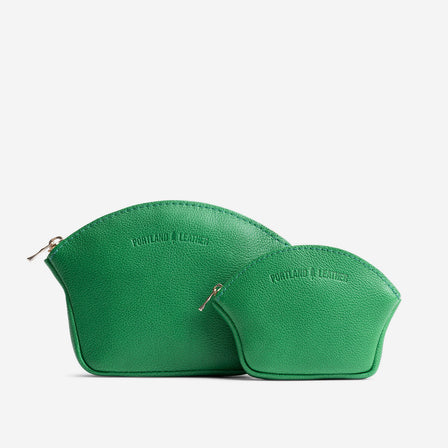 Jolly Green*Small | Seashell shaped leather makeup bag with curved top zipper and flat bottom