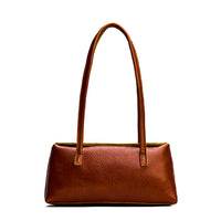 Sienna | Leather bowler bag with magnetic closure