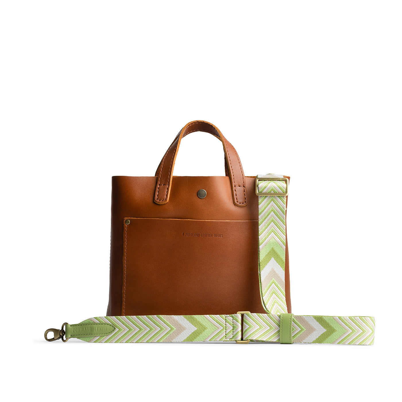 Bamboo | Strap with chevron pattern and brass-toned hardware
