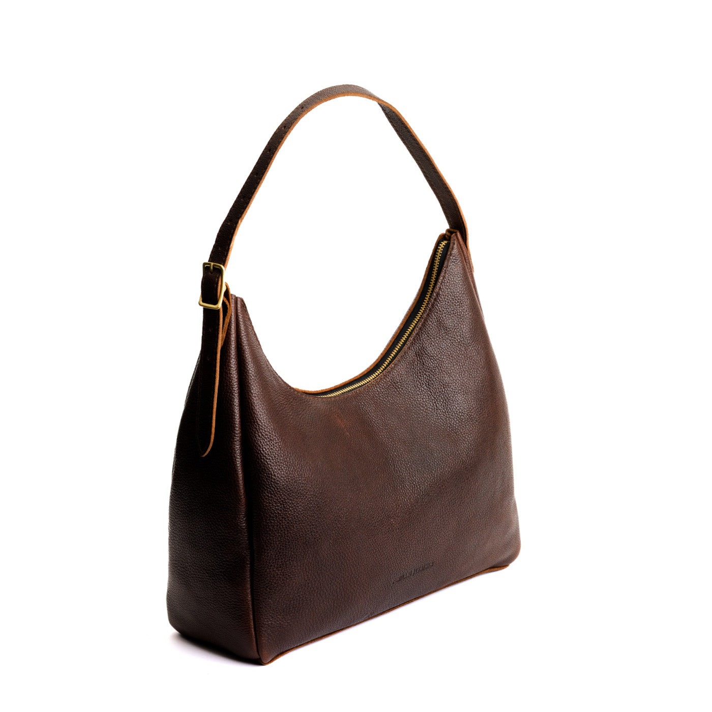 Coldbrew*Large | U-shaped, flat-bottomed leather shoulder bag with adjustable strap