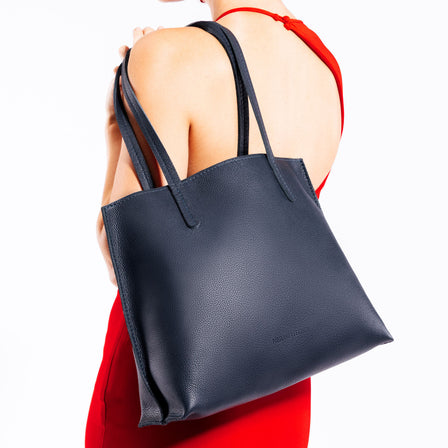 Night Owl*Medium | Leather tote bag with interior snap key loop