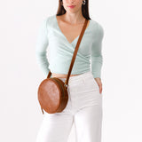 Meadow Large | Circle shaped crossbody bag with top zipper