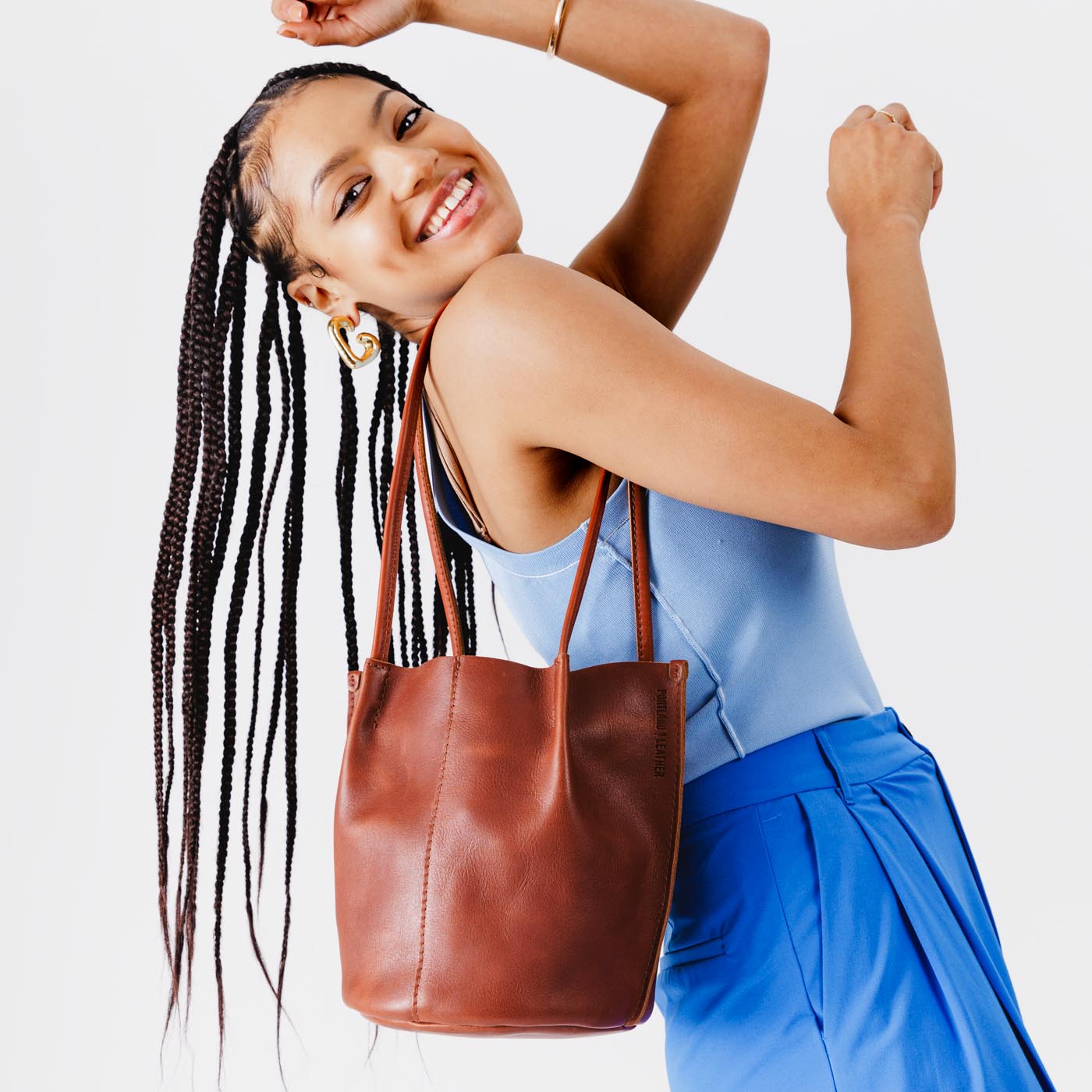 Chestnut*Classic | Petite bucket shaped tote bag with matching leather handles