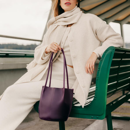 Stagecoach*Classic | Petite bucket shaped tote bag with matching leather handles