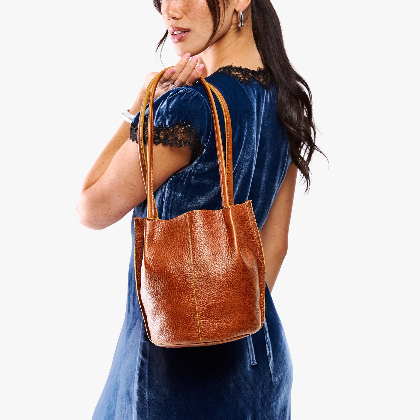 Sienna*Classic | Petite bucket shaped tote bag with matching leather handles