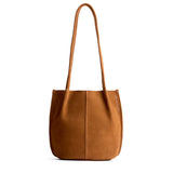 Jackson Classic | Petite bucket shaped tote bag with matching leather handles