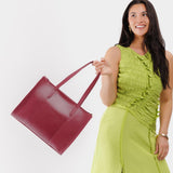 Berry Good East/West | Structured wide tote bag with overlapping panels and crossbody strap