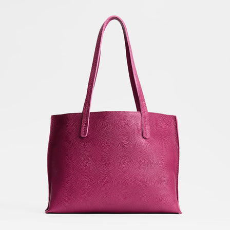 Cosmo*Medium | Leather tote bag with interior snap key loop
