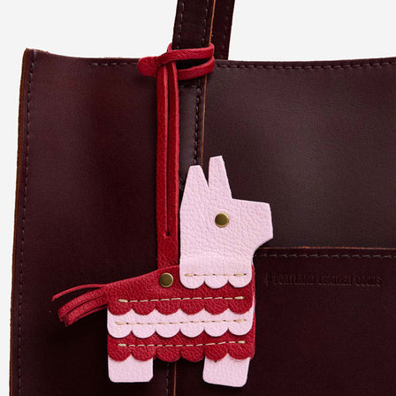 Pinkaboo | Leather piñata shaped tassel