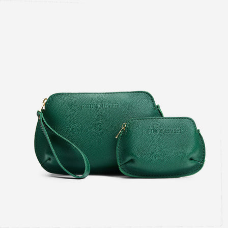 Chili Red*Small | Small pouch with top zipper and curved edges