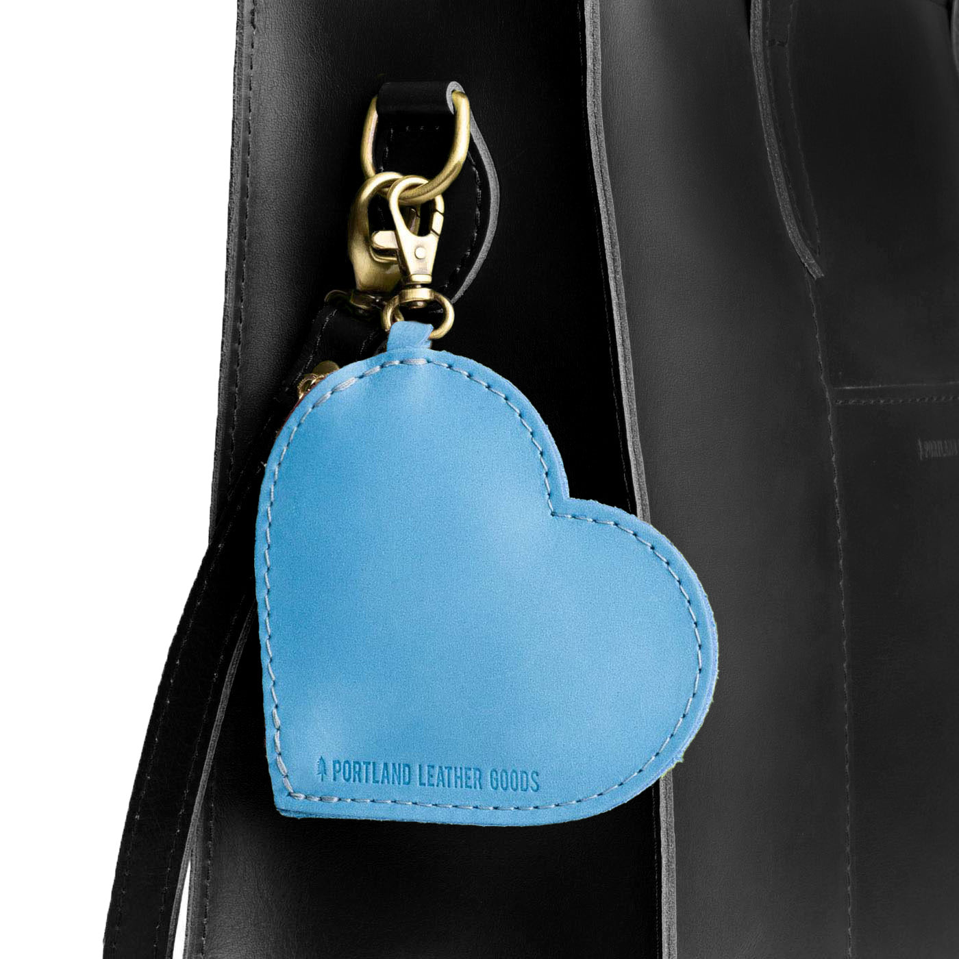 é Heart pouch shoulder strap bag epine é Heart pouch shoulder