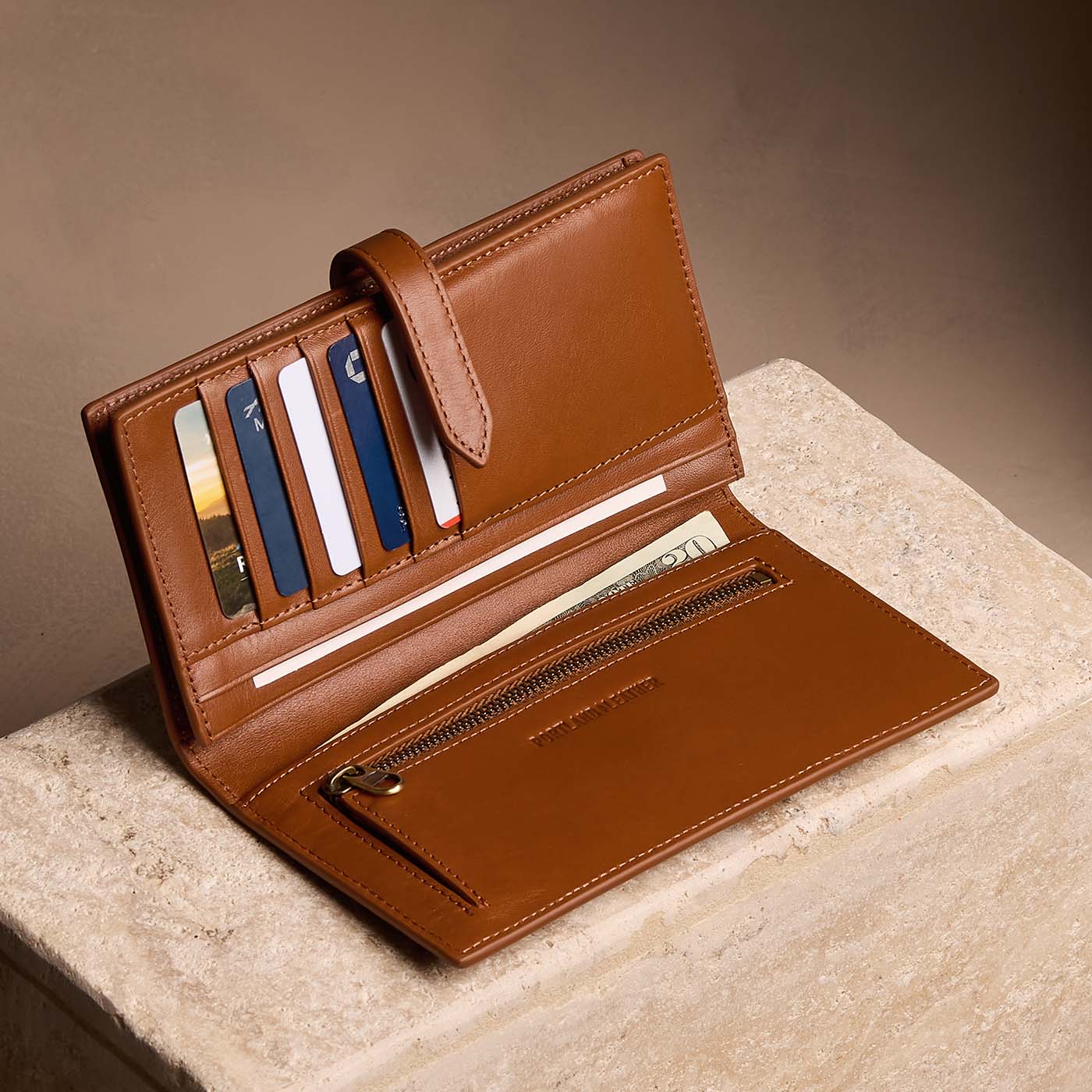 Horizon Bifold Wallet | Portland Leather Goods