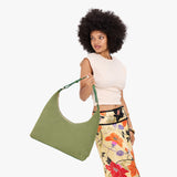 Laurel Large Classic | U-shaped shoulder bag with adjustable strap and fringe detail