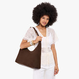 Stagecoach Large Classic | U-shaped shoulder bag with adjustable strap and fringe detail