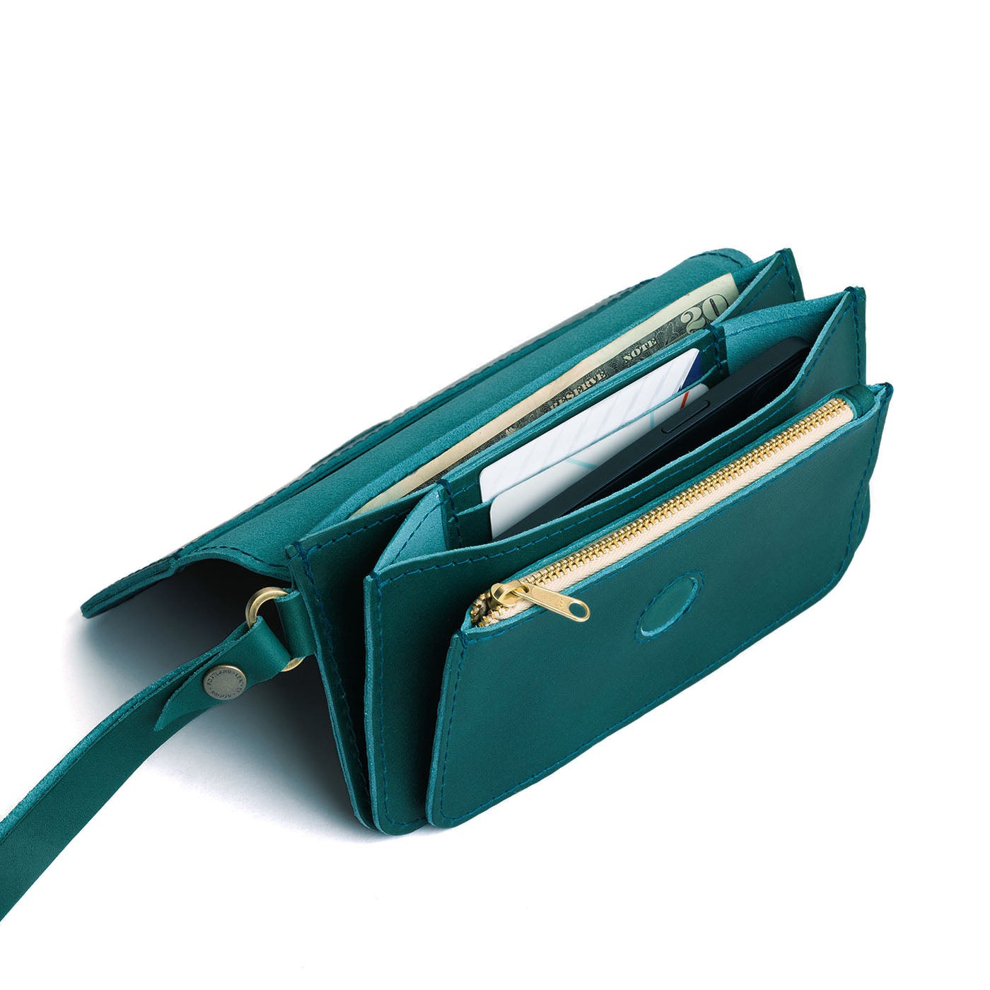 Caribbean | Leather wallet clutch with wristlet and magnetic closure