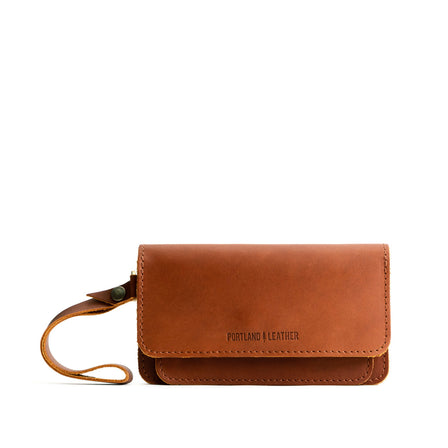 Honey | Leather wallet clutch with wristlet and magnetic closure