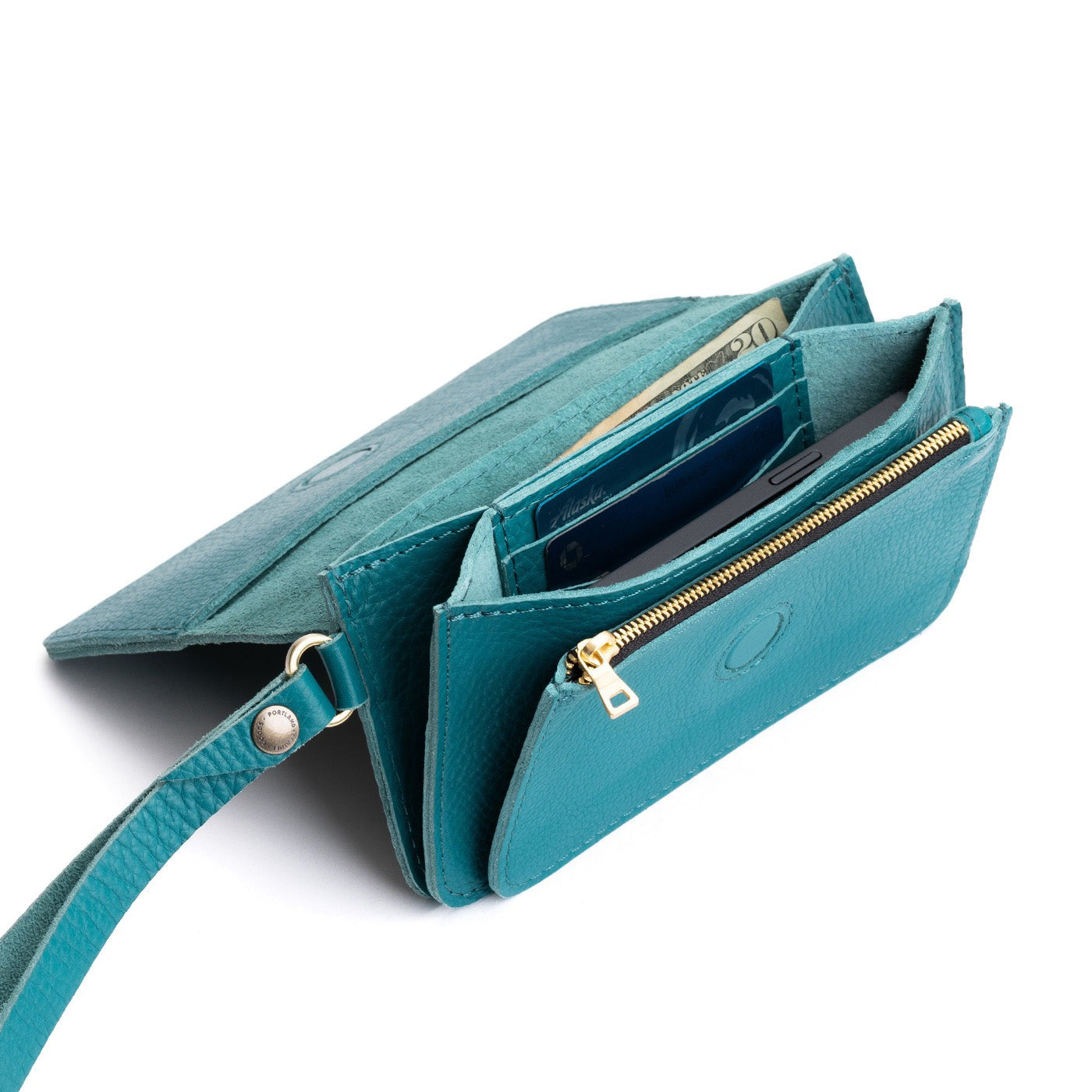 Soul Blue | Leather wallet clutch with wristlet and magnetic closure