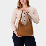Jackson Large | U-shaped, flat-bottomed leather shoulder bag with two outside pockets
