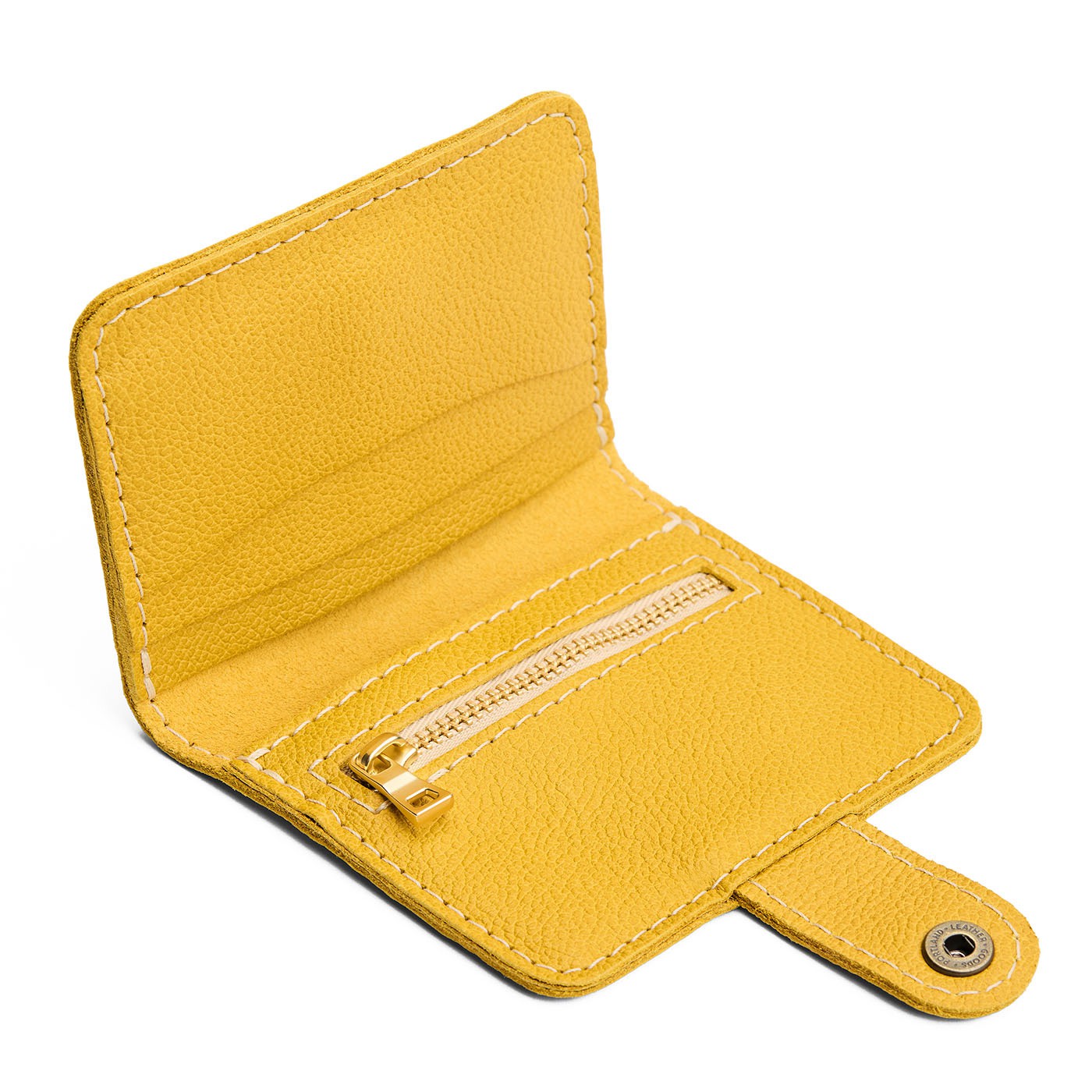 Pomello | Small leather bifold wallet with snap open