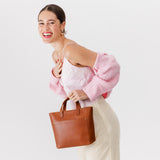 Honey Zipper | Crossbody tote bag with zipper closure and front pocket