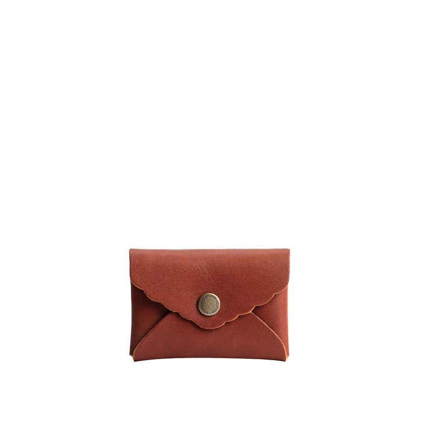 Chestnut | Small leather card wallet with scalloped edge