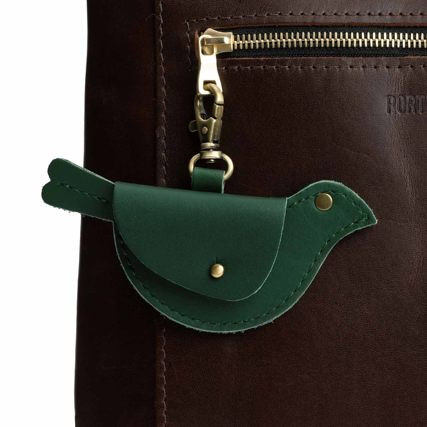Aruba | Bird shaped pouch with button closure and lobster clasp