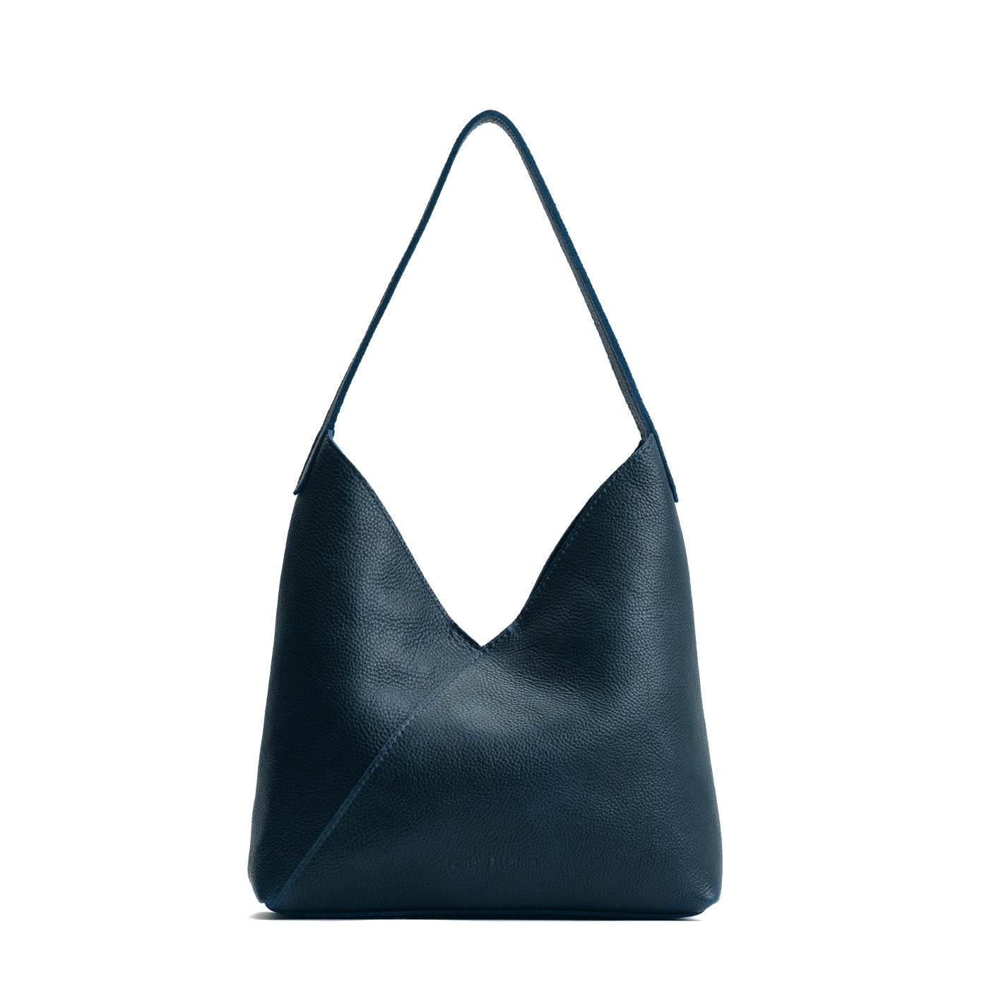 Boreal*Large | Mid-size shoulder bag with magnetic snap closure