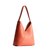 Koi Large | Mid-size shoulder bag with magnetic snap closure