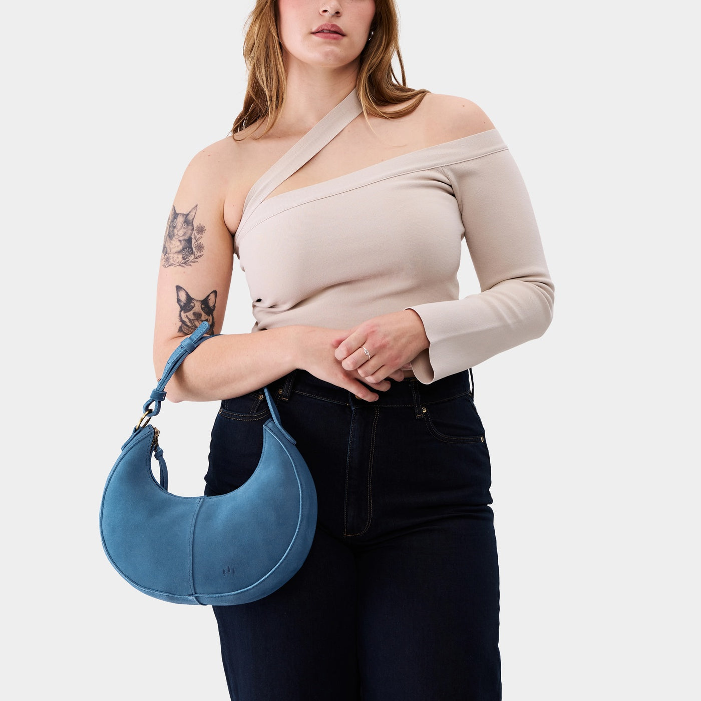 Mariner Blue*Classic | Crescent shaped shoulder bag with zipper closure and adjustable strap