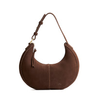 Stagecoach*Classic | Crescent shaped shoulder bag with zipper closure and adjustable strap
