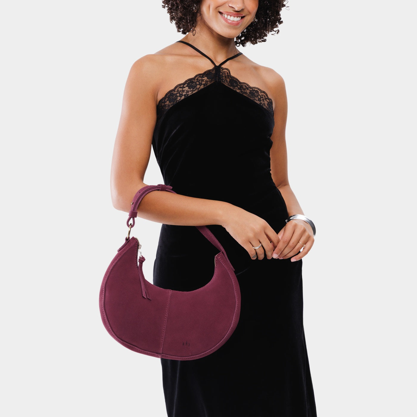 Superbloom*Classic | Crescent shaped shoulder bag with zipper closure and adjustable strap