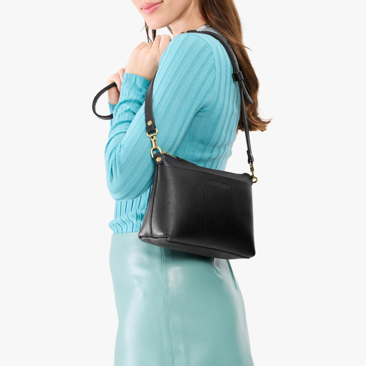Pebbled--black*Classic | Zip top crossbody bag with detachable strap