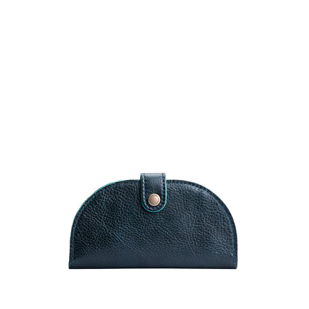 Boreal | Semicircle bifold wallet with snap closure