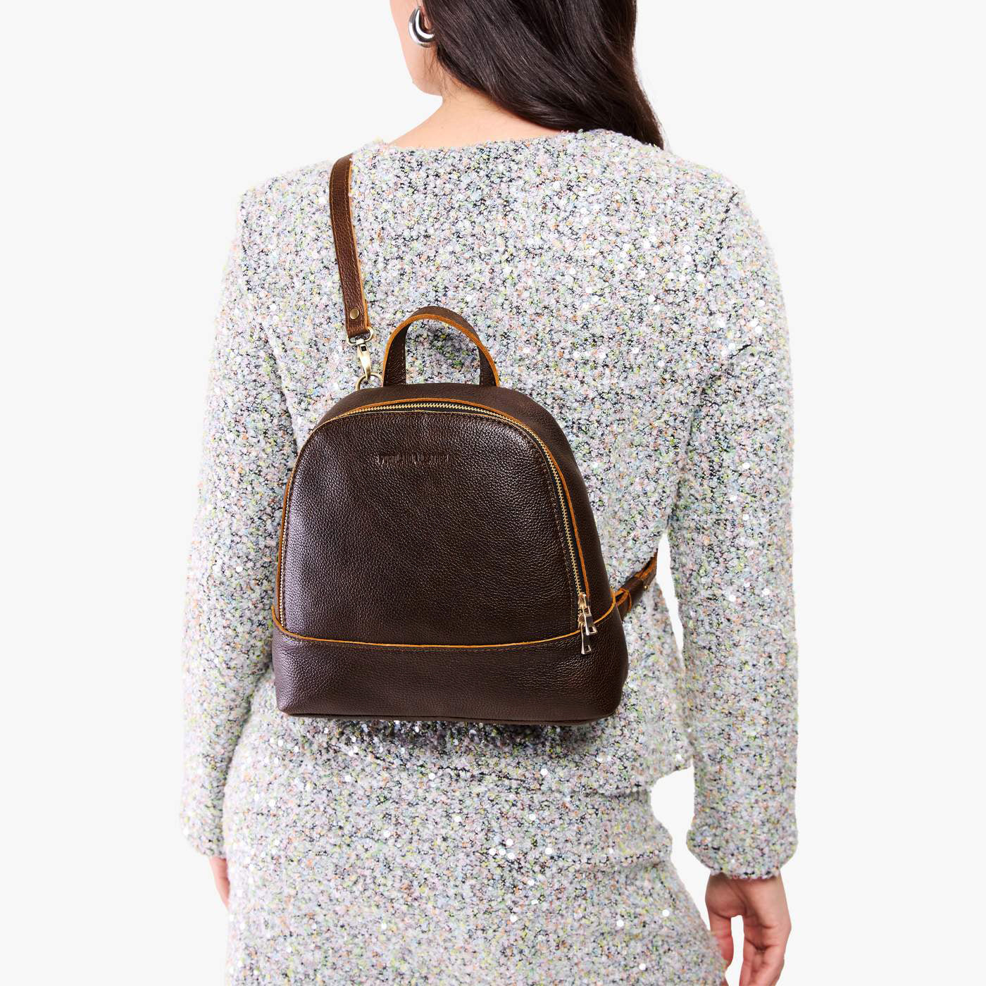 Women's Large Leather Backpack – Zip Opening, Front & Rear Pockets, Adjustable Strap (Lorenz 3759, Black/Tan/Brown)