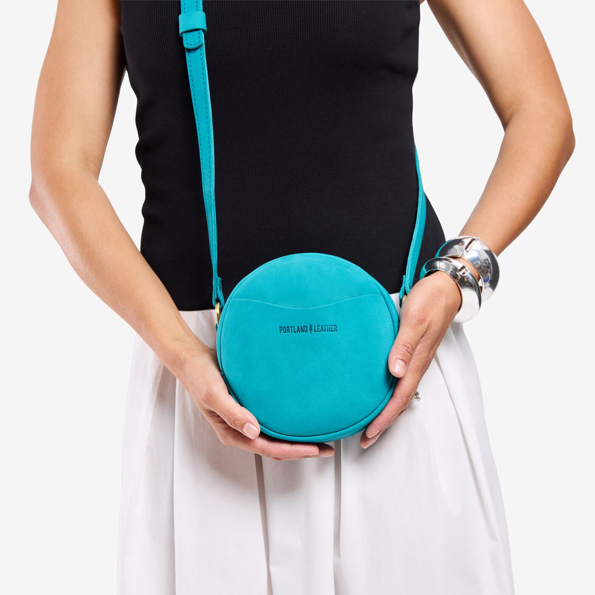 Aquamarine*Small | Circle shaped crossbody bag with top zipper