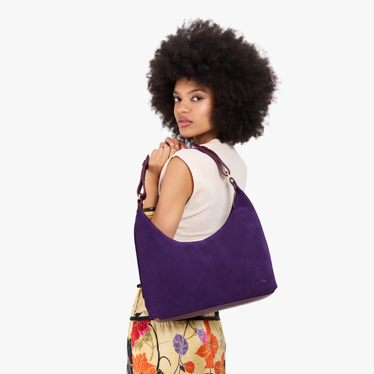 Imperial*Small*Classic | U-shaped shoulder bag with adjustable strap and fringe detail