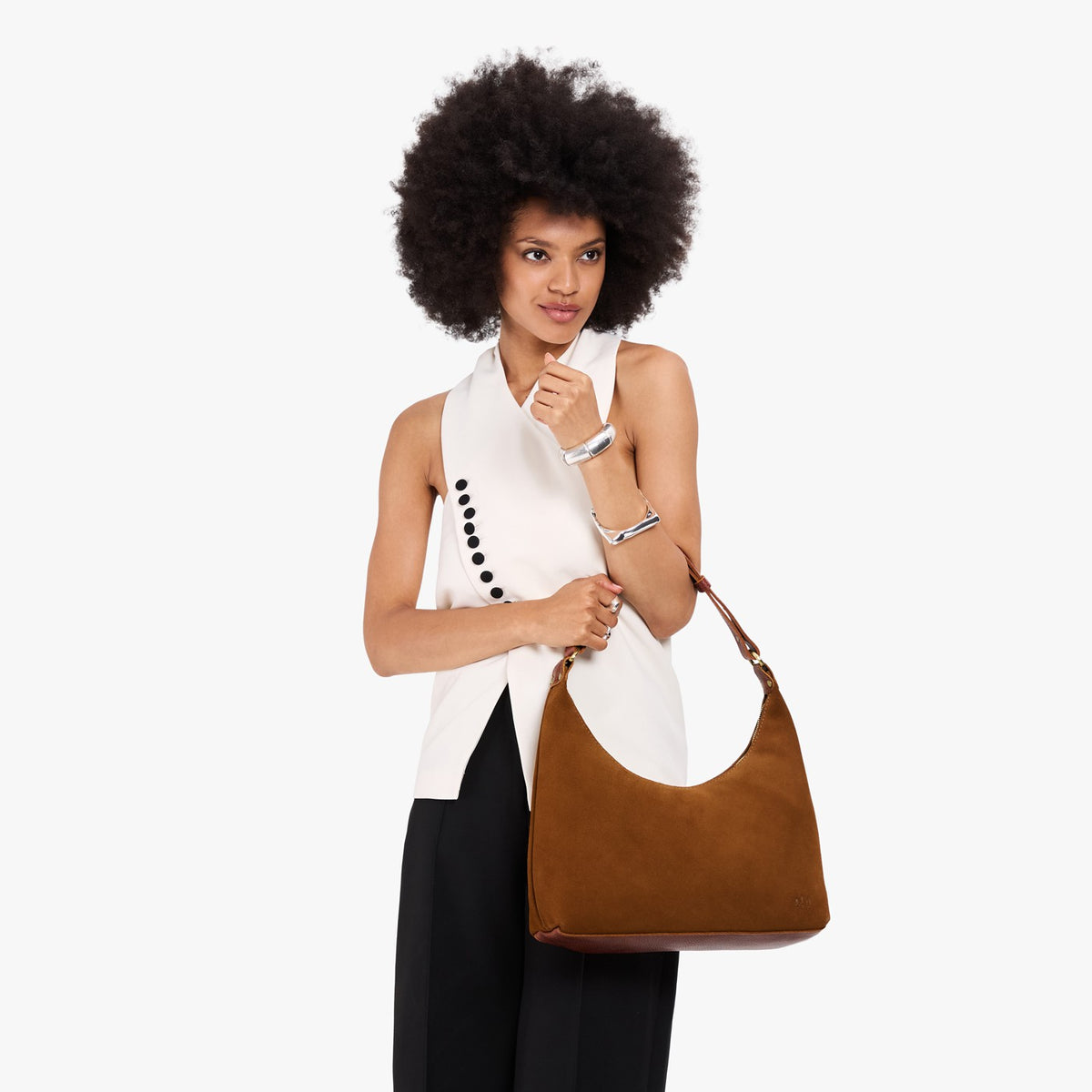 Jackson*Small*Classic | U-shaped shoulder bag with adjustable strap and fringe detail
