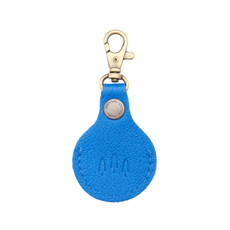Skydive | Round leather AirTag holder with snap closure and swivel lobster claw clasp